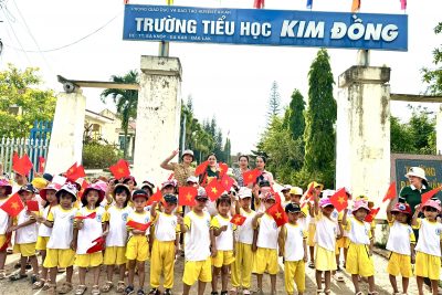 Tham quan trường Tiểu học năm học 2024-2025